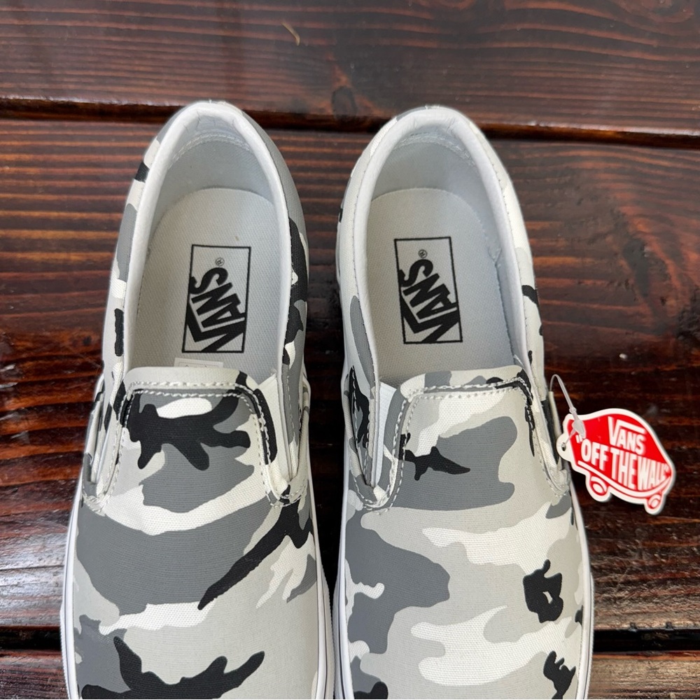 NWT Vans Classic Slip-On Camo – Women’s 8.0 / Men’s 6.5 - Picture 6 of 9